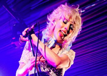 Brighton’s Black Honey open up UK tour with successful hometown gig