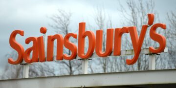 Supermarkets say payment and online ordering problems now fixed