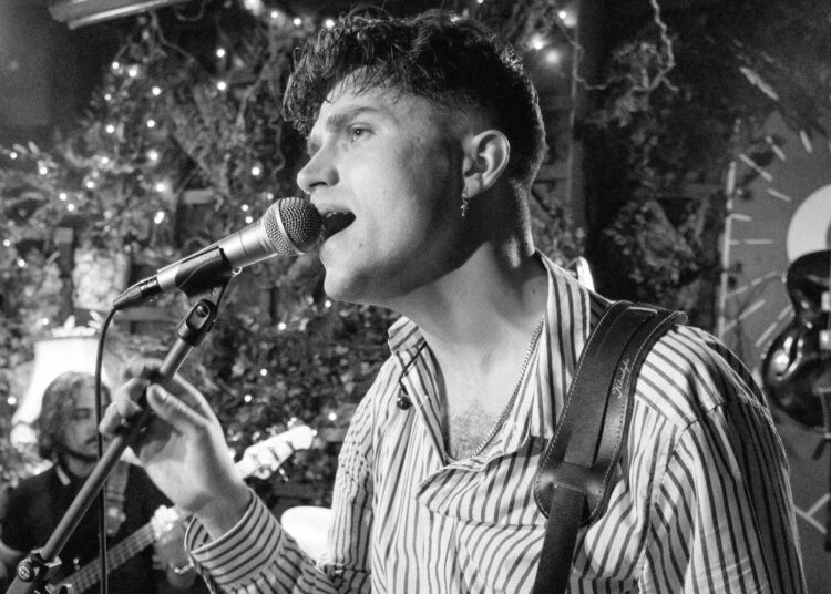 A trio of acts perform at The Folklore Rooms