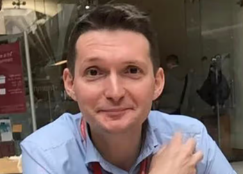 Labour officials call emergency meeting after Brighton Kemptown MP ousted