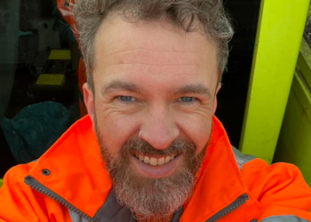 Cabinet member joins bin crews to see rubbish challenges for himself