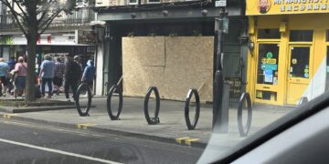 Extra police in Queen’s Road this evening, force says