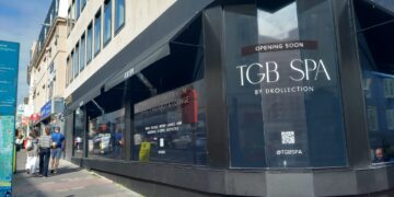 New spa replaces empty city centre bank
