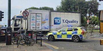 Old Steine closed after lorry and police car crash