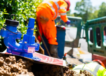 Burst pipe closes Brighton road and leaves taps dry