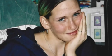 Woman with flu died after 10 hours in hospital corridor