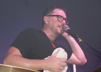 AK/DK give punters ‘Strange Loops’ & shots of adrenaline at Brighton concert