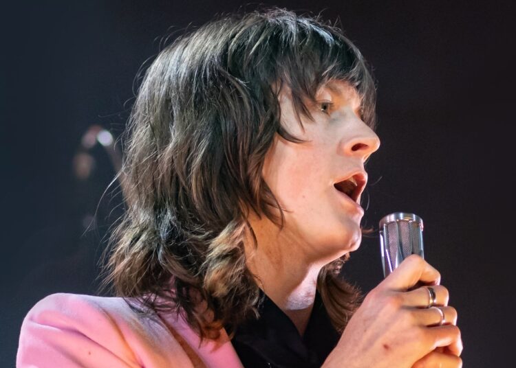 ‘Big Star’ Blossoms bring ‘Gary’ to Brighton Dome