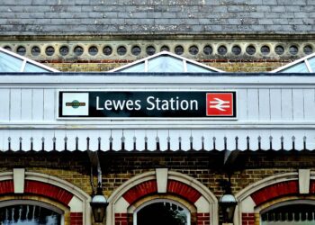 Police urge people from outside Lewes to stay away from Bonfire tonight