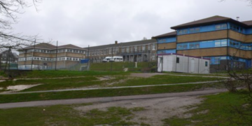 More governors criticise proposed school admissions changes
