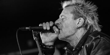 GBH headline punk night