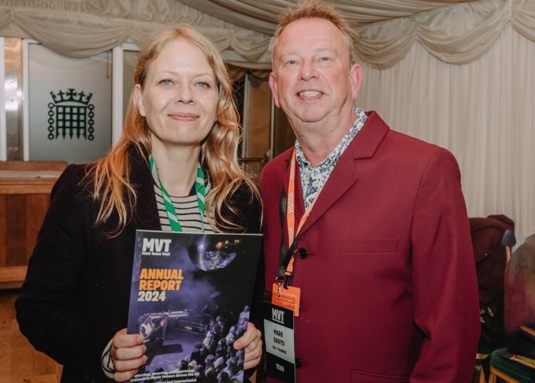Brighton Pavilion MP Sian Berry becomes patron of Music Venue Trust