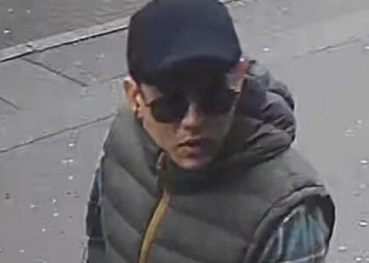 Gold and diamonds stolen after crook sabotages woman’s car