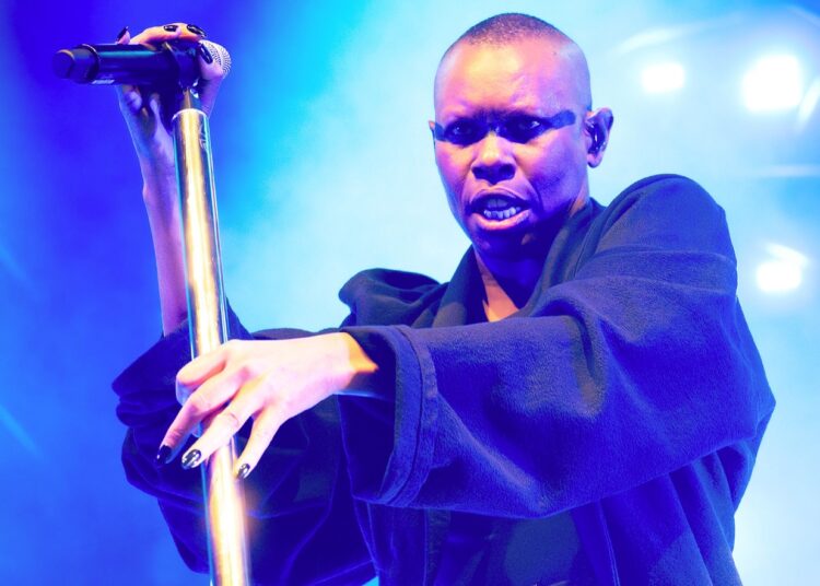 Skunk Anansie ‘Tear The Place Up’