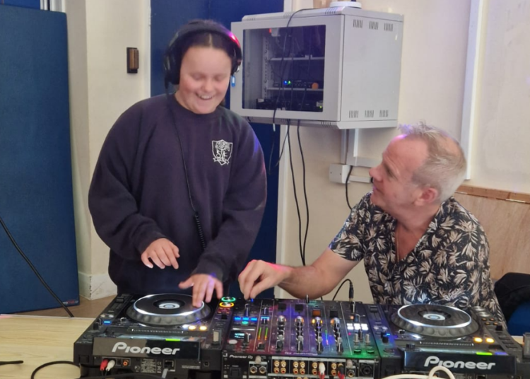 Fatboy Slim gives DJ masterclass at special school