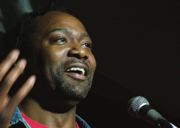 Charity prosecutes comedian over tweets to Brighton antisemitism campaigner