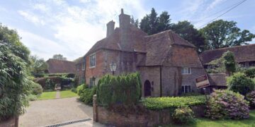 Brighton lawyer sold himself dead woman’s house for knockdown price, court told