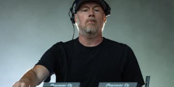 ‘On The Beach’ Day Two with Eric Prydz and friends