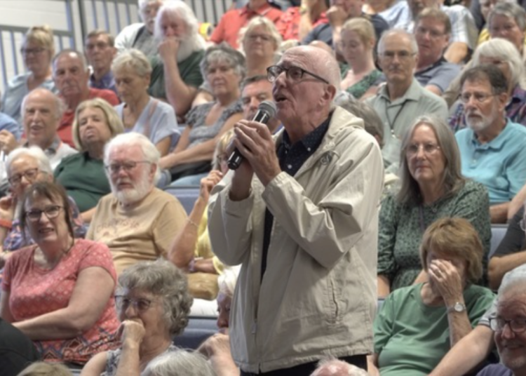 Peacehaven wants referendum on Brighton and Hove takeover plan