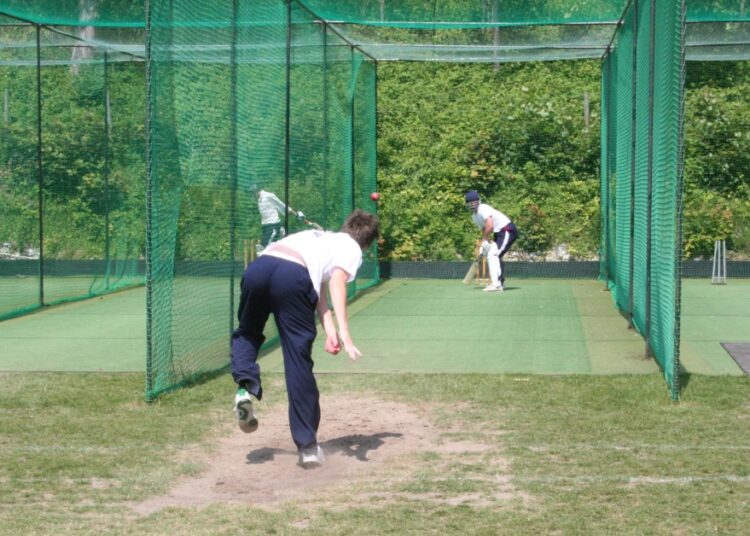 Brighton College applies for permission for 25-year-old astroturf