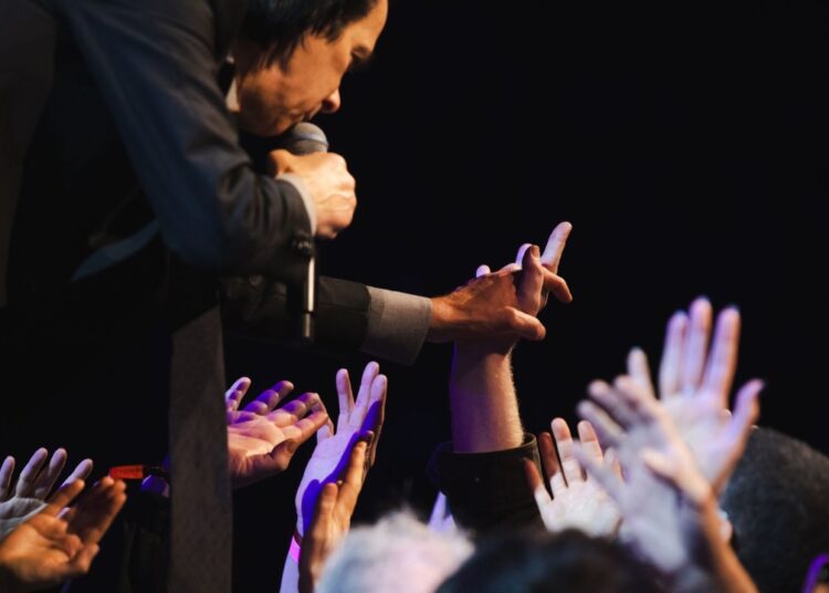 Nick Cave & The Bad Seeds to play exclusive UK headline date in Brighton