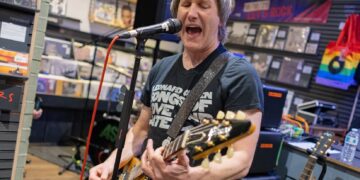 Ash give ‘Fun People’ what they want at Brighton instore concert
