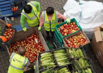 FareShare urges volunteers to join supermarket drive