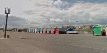 Ten new beach huts planned for Hove seafront