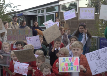 WITH VIDEO – Families protest about closure of library to save £10k a year