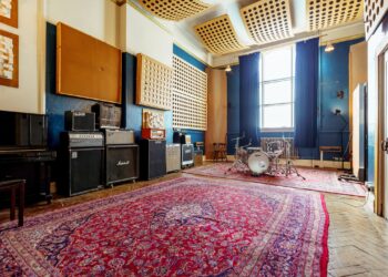 Experience a live concert in a recording studio