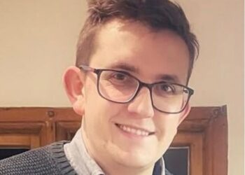 Labour official follows former MP over to the Greens