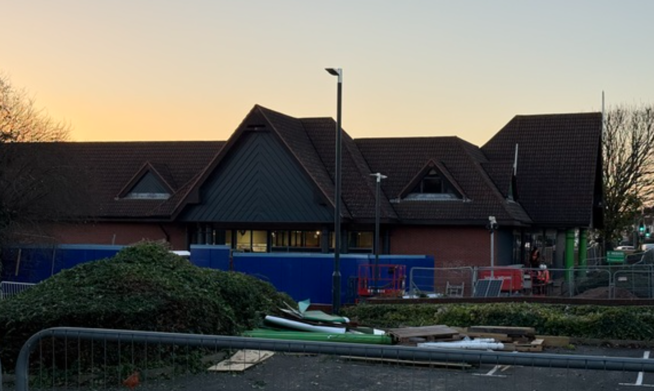 Aldi gets alcohol licence at eleventh hour after objections and technical issues