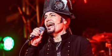 ‘Kings Of The Wild Frontier’ hit town for Adam Ant’s birthday bash