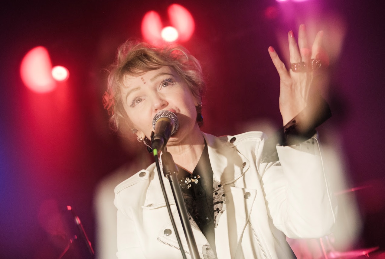 The Primitives perform 40th anniversary gig in Brighton