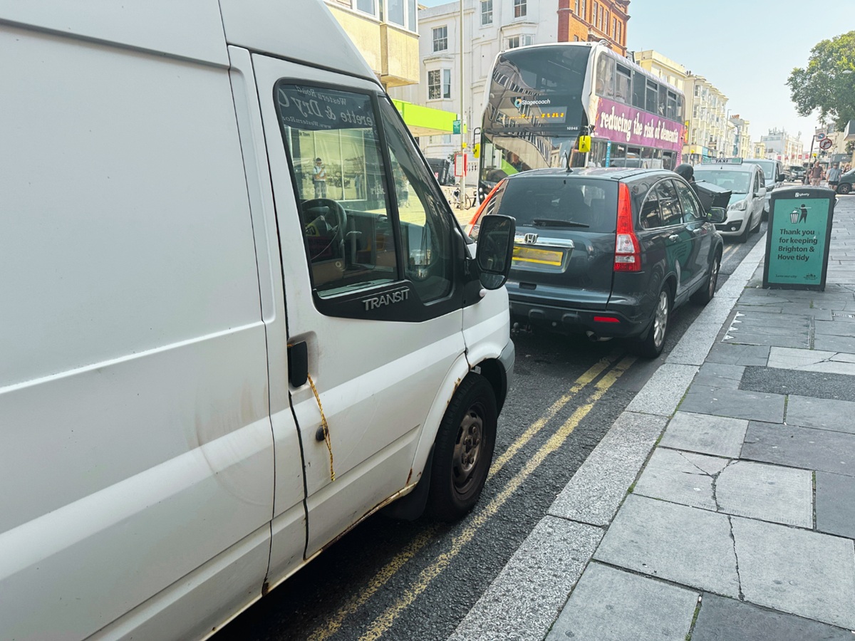 Have your say on red route plans for Western Road