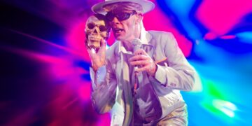 Tributes – Day 2 of 3: Absolute Bowie perform David Bowie set at Concorde 2