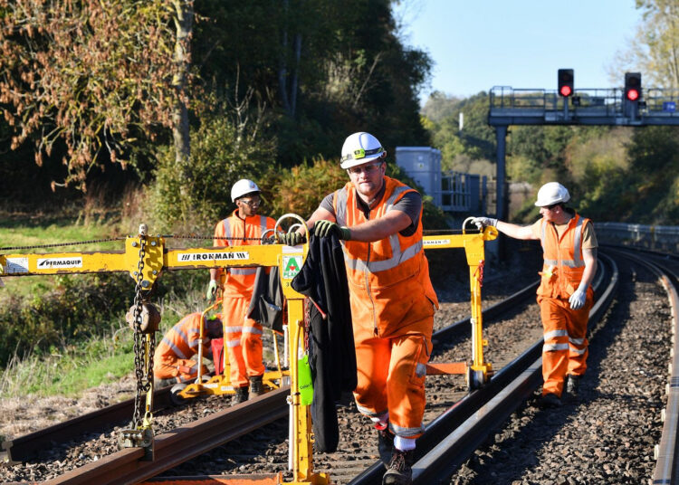 Brighton mainline closed for three weekends this month