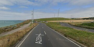 A259 closed after stolen van crash