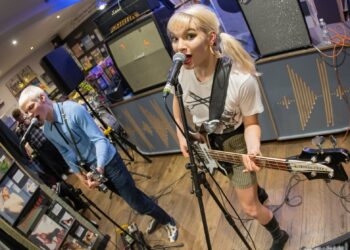 The Molotovs songs certainly not ‘Wasted On Youth’