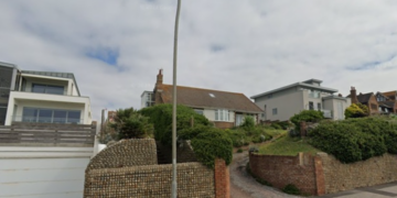 Coast road house could make way for block of flats