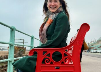 New bench celebrates teen who survived heart attack