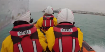 Brighton lifeboat crew rescues woman in distress