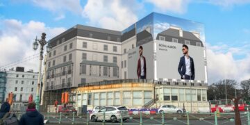 Ad shroud bid for Royal Albion scaffolding