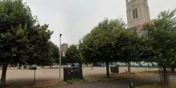 Noise travels from Valley Gardens events, neighbour tells licensing panel