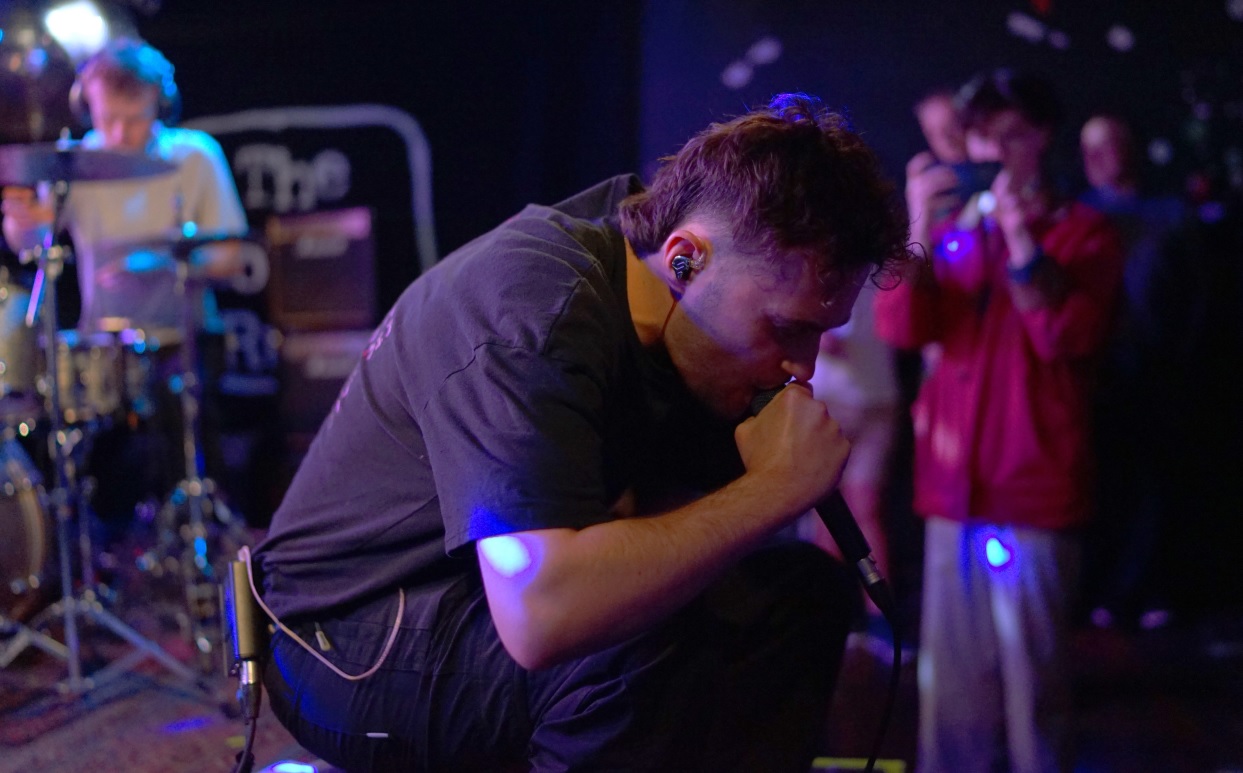 Ebbb open up UK tour with debut Brighton headline gig