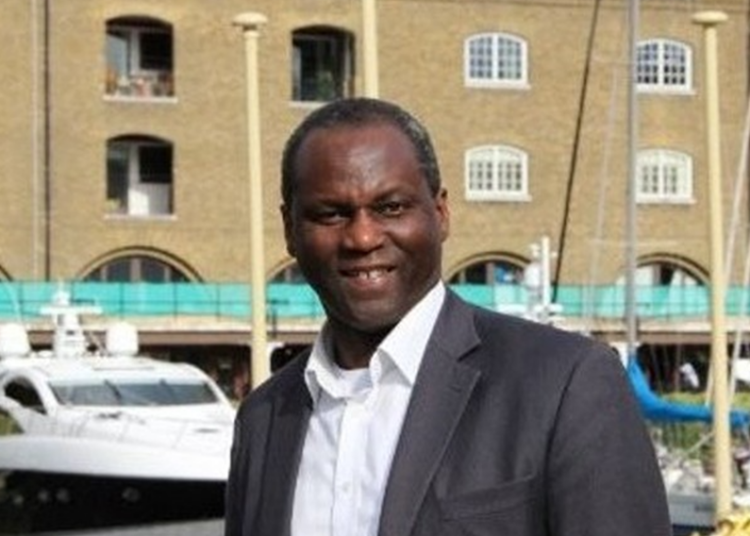 Carpenter suffers broken arm in road rage now