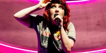 CMAT brings her brand of ‘Euro-Country’ back to Brighton