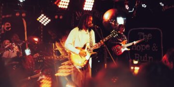 Whitelands’ soaring shoegaze tops a sold‑out Hidden Herd night of standout performances