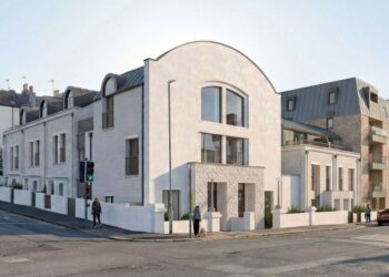 Developer plans to knock down disused synagogue