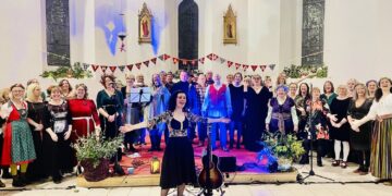 Choir to join cemetery crew for Mother’s Day with a difference